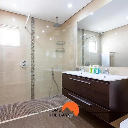 #214 Vivenda 3 Quartos By Holidays